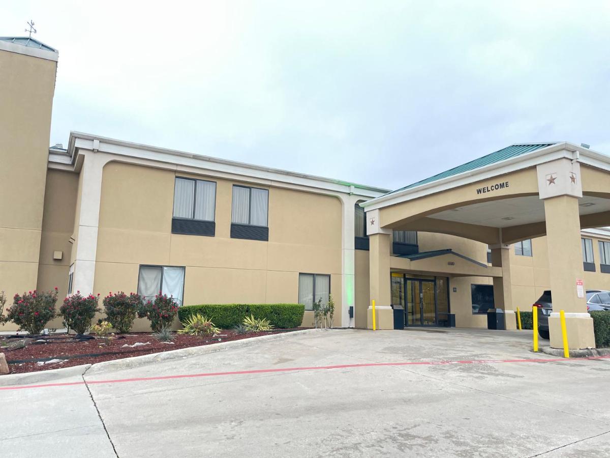 Super 8 By Wyndham Fort Worth Downtown South Экстерьер фото