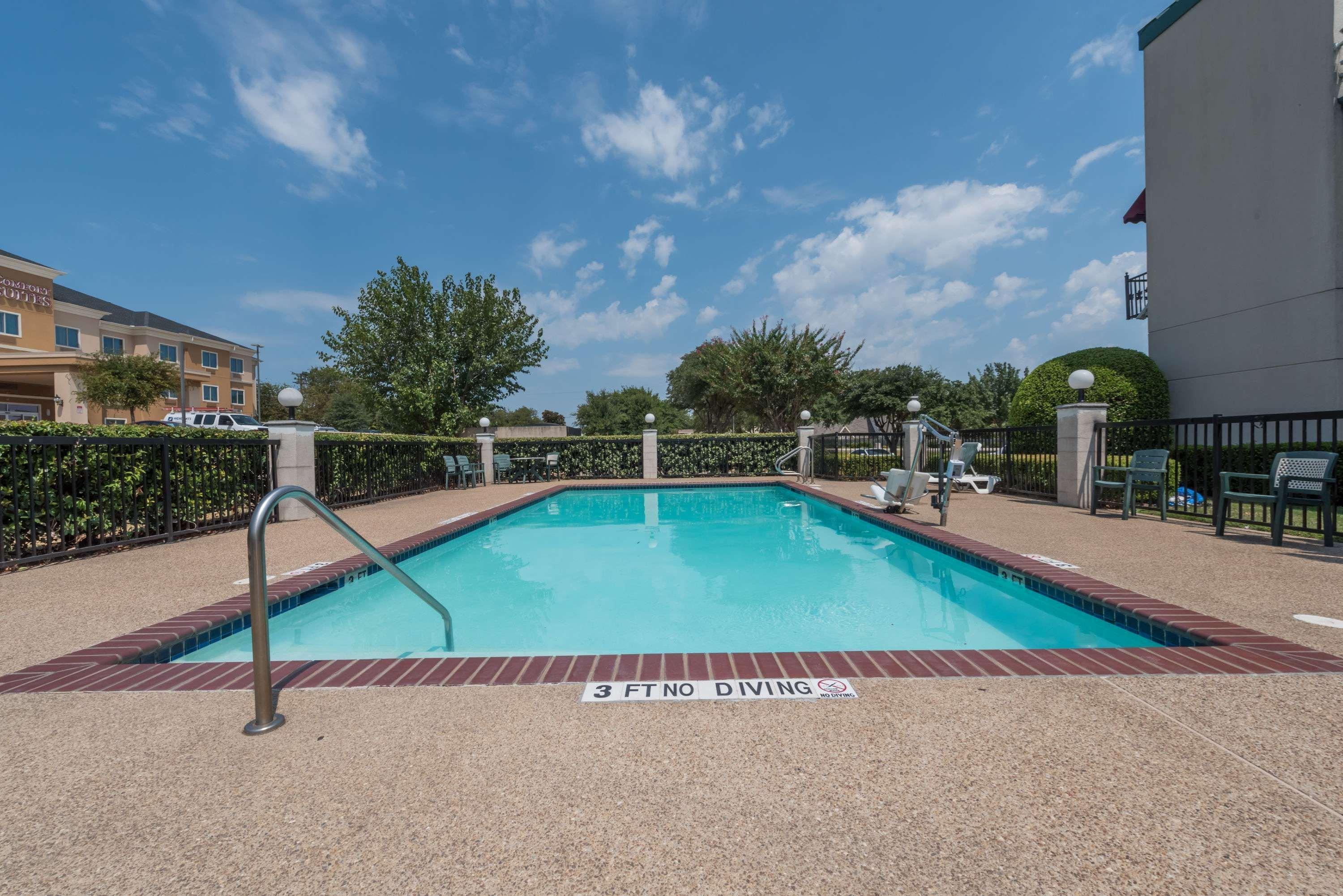Super 8 By Wyndham Fort Worth Downtown South Экстерьер фото